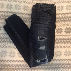 NWOT Dark Wash American Eagle Skinny Jeans
